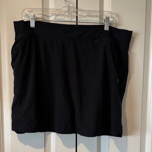 Lilly Pulitzer Black Athletic Skort